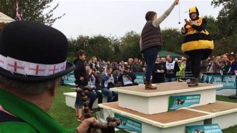 World Conker Champion Crowned In Northamptonshire BBC News