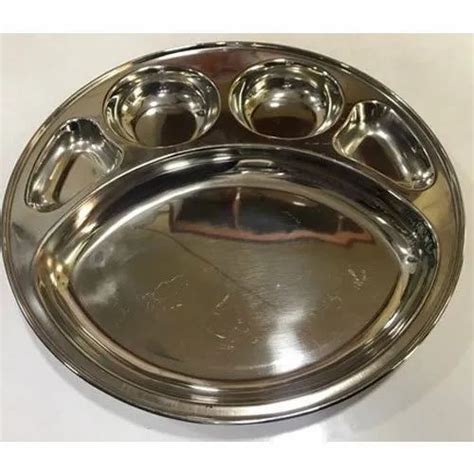 Silver Plain 5 Compartment SS Round Plate Size 11 Inch For Hotel