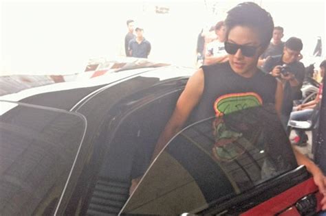 Daniel Padilla Shows Off Sports Car Abs Cbn News