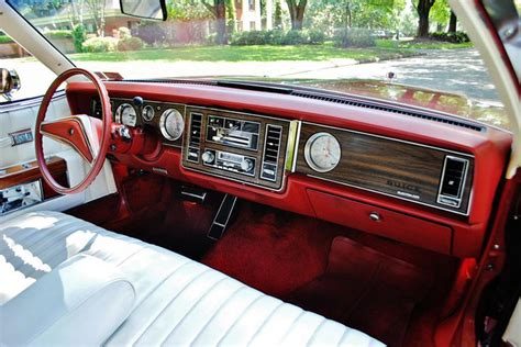 1977 Buick Electra 225 - Information and photos - MOMENTcar