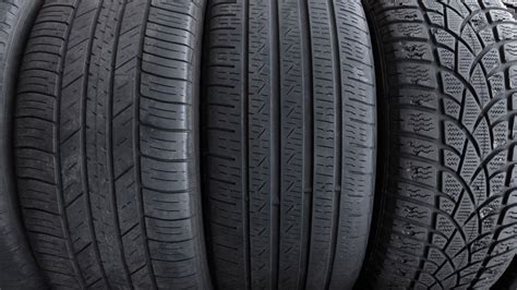 What Are Directional Tires Explained REREV