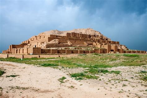 The ziggurat is arguably the most distinct architectural feature of the ...