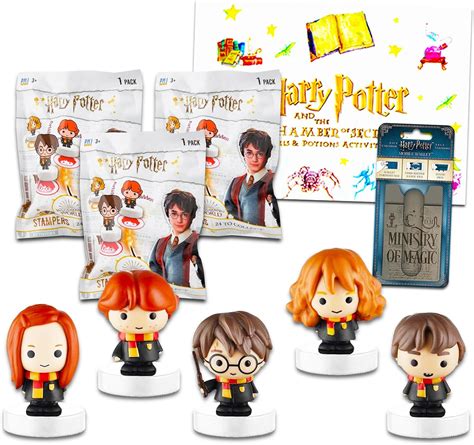 Amazon.com: Harry Potter Party Favors Blind Bags 3 Pack - Bundle with 3 ...