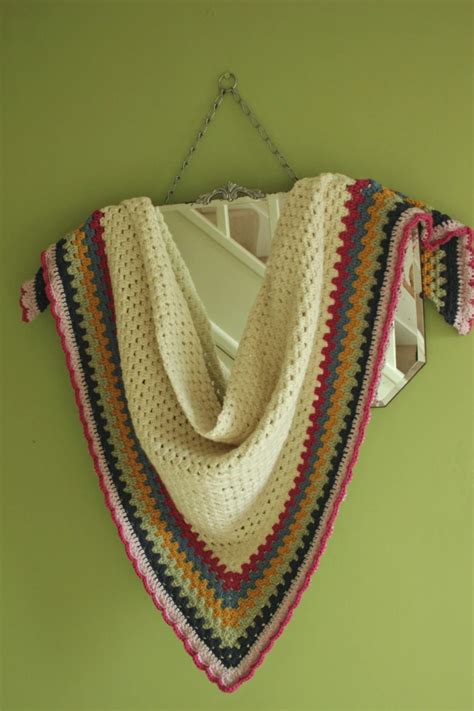 Really Easy Crochet Shawl A Simple Granny Triangle Pattern Zeens And Roger Crochet Shawl