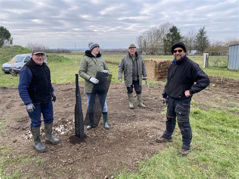 Chantier Participatif de Plantation de l Arborétum Trilautin le 28