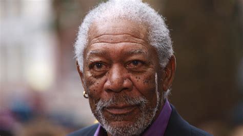 Morgan Freeman Batman Begins