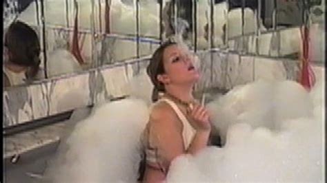 Sonja In A Hot Tub Part Smoking Females Clips Sale