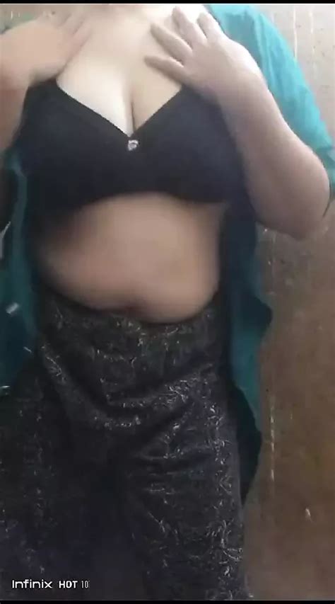 Kostenlose Bisexual Ass Licking Porno Videos Von XHamster