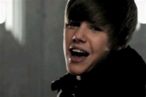 Picture Of Justin Bieber In Music Video Somebody To Love