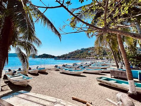 How to Spend A Perfect Beach Day at La Isla Ixtapa, Zihuatenejo, Mexico