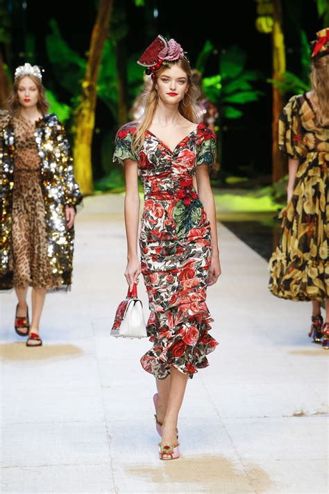 Dolceandgabbana Summer 2017 Womens Fashion Show Dgtropicoitaliano