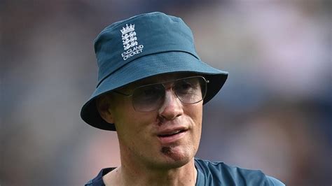 ENG vs NZ: Andrew Flintoff Looks Unrecognizable As He Coaches England's ...