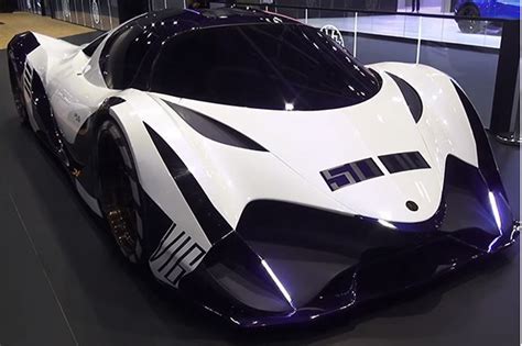 Devel Sixteen Il Bolide Da Cavalli A Dubai Video Qn Motori