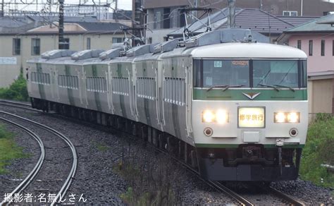 2nd Train 【jr東】185系b6編成を使用した中央本線方面の修学旅行臨の写真 Topicphotoid74428