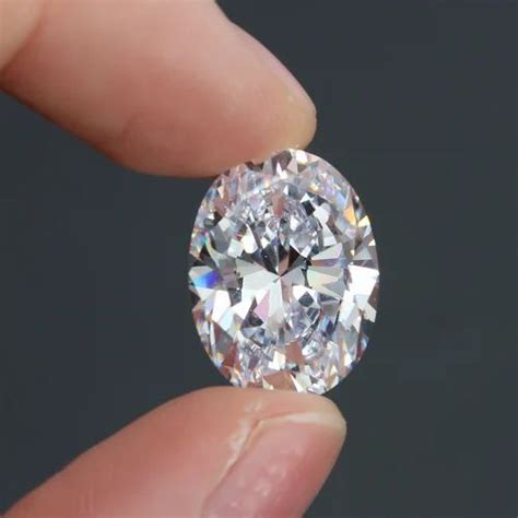 Oval Shape Diamond at Rs 18000/carat | Polished CVD Diamond in Surat ...