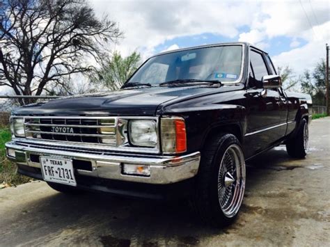 1987 Toyota Pickup Dlx Extended Cab Long Bed 2 4l 22r 5 Speed