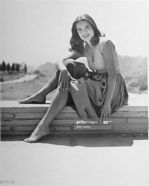 Jean peters biography reveals the truth about her Hollywood exit 4