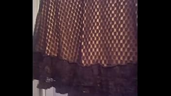 Shopping Stories 34 Second Goodwill Store Trip Skirt Haul You Re Nuts XVIDEOS