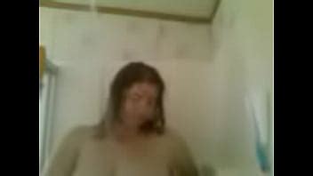 Christina Tomando Una Ducha Xvideos