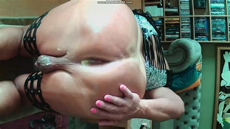 Cd Transe anal schlampe Selenas neues Fickmaschinenvideo mit großem Dildo clip 4 xHamster