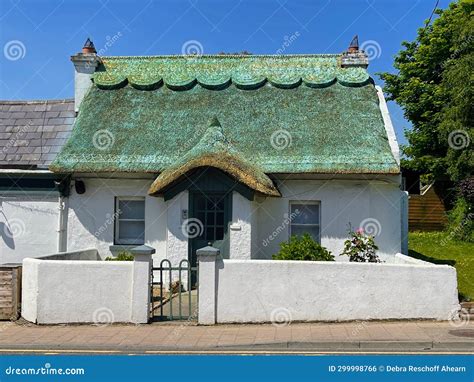 Traditional Irish Thatched Cottages Bettystown County Meath Stock