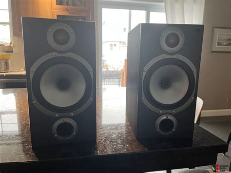 Monitor Audio Bronze BR2 En Excellente Condition For Sale Canuck