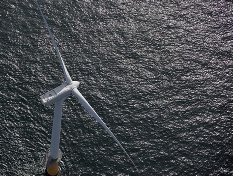 First Offshore Wind Farm Approved To Connect To New Yorks Grid