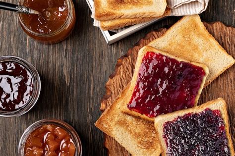 Premium Photo | Toast with jam