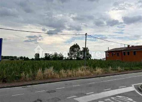 Asta Per Terreno Edificabile Residenziale Via Asilo Centro Tombolo