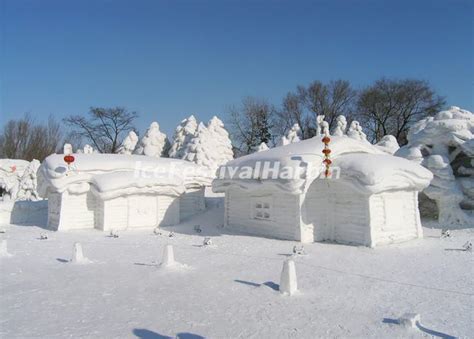 Harbin Snow Sculptures - Harbin Sun Island International Snow Sculpture ...