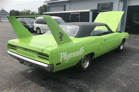 7k Mile Survivor: 1970 Road Runner Superbird | Barn Finds