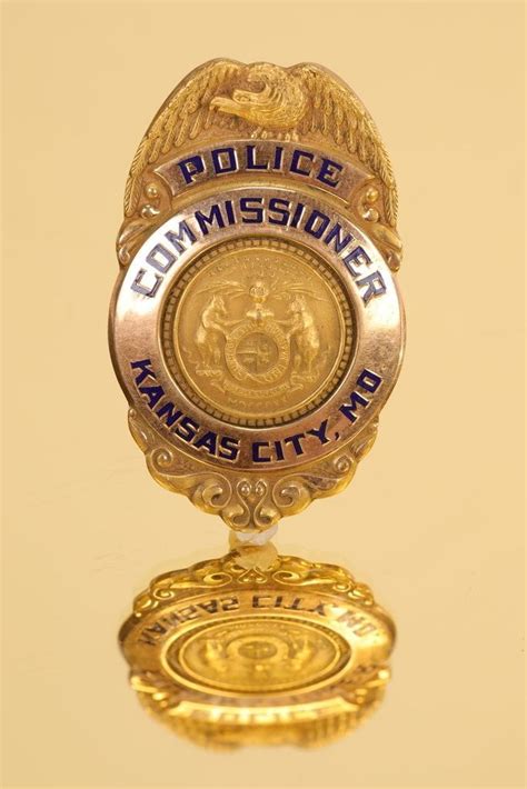 RARE OBSOLETE 14K KC POLICE COMMISSIONER BADGE | Live and Online ...