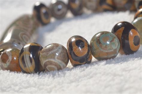 Tibetan Agate Nine Eyes Dzi Bead Bracelet Bangle Stock Image Image