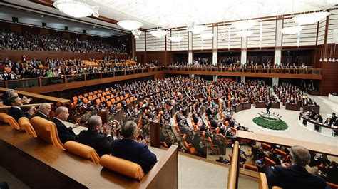 TBMM de 28 Dönem yemin töreni başladı