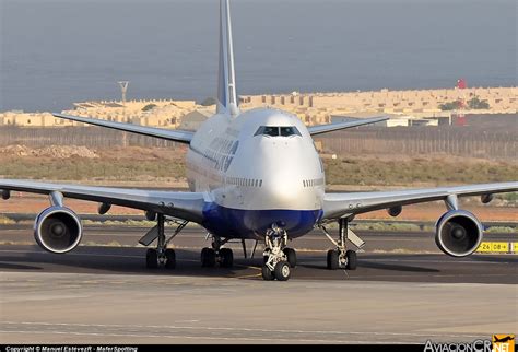 EI XLC Transaero Airlines Boeing 747 446 AviacionCR Net