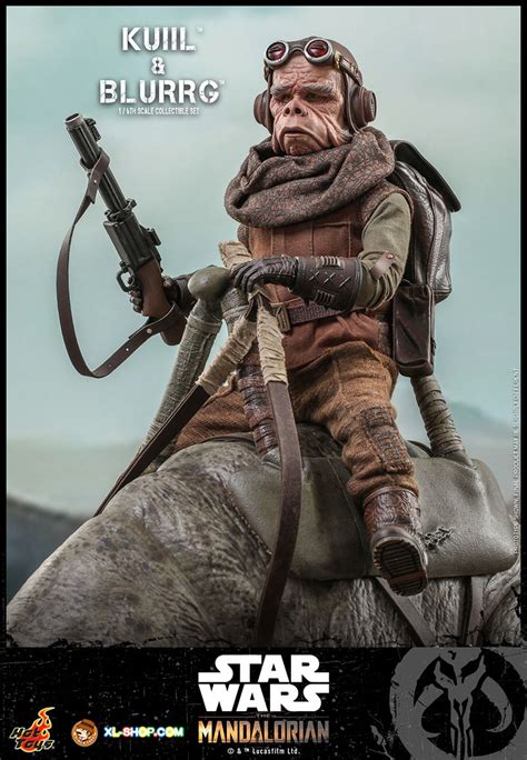 Hot Toys TMS Star Wars The Mandalorian Th Scale Kuiil Blurrg Collectible Set