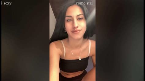 Very Cute Brunette Italian Girl Elena Dancing Singing And Posing Hot On Bigo Live Youtube