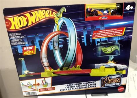HOT WHEELS NEON Racers Laser Stunt Slamway NEW IN BOX 18 72 PicClick UK