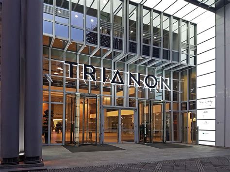 Trianon Frankfurt Office Tower In The Financial District