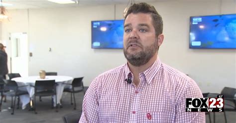 Video Ou Tulsa Medical Resident Shares His Story Of Military Service