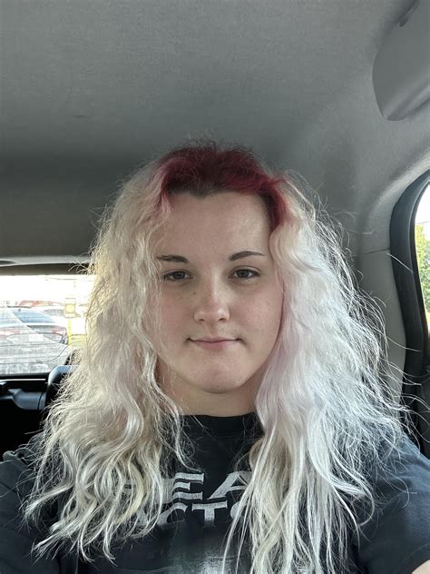 Lately I’ve been really dysphoric… be honest, do I even look passable