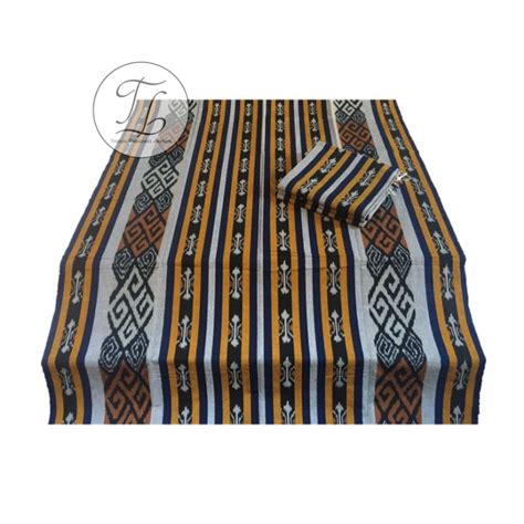 Jual Kain Tenun Ikat Etnik Tradisional Motif Kain Toraja Kain