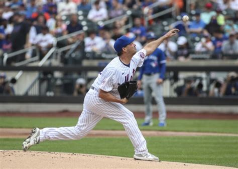 Rich Hill Outdueled In Pitching Matchup Between Longtime MLB Veterans ...