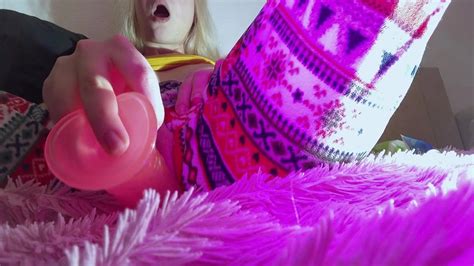 Dildo Pussy Fucking In Ripped Leggings Amateur Porn XHamster