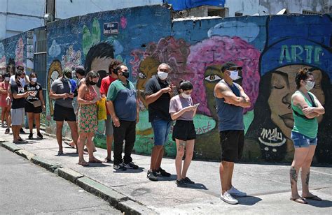 Mujeres Progresistas Y Conservadoras En Las Municipales De Brasil