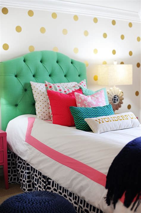 Tween Girl Room Wall Decor | Shelly Lighting