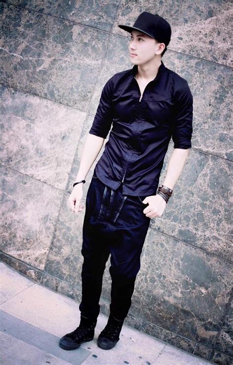 Ng I V B N C A Hot Boy Hi N L Nh Nh T Nh T K V Ng Anh