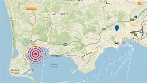 Terremoto Nei Campi Flegrei Trema Ancora Nella Notte La Terra Vicino