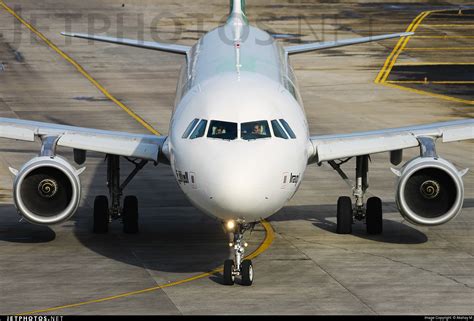 YI AGS Airbus A321 231 Iraqi Airways Akshay M JetPhotos