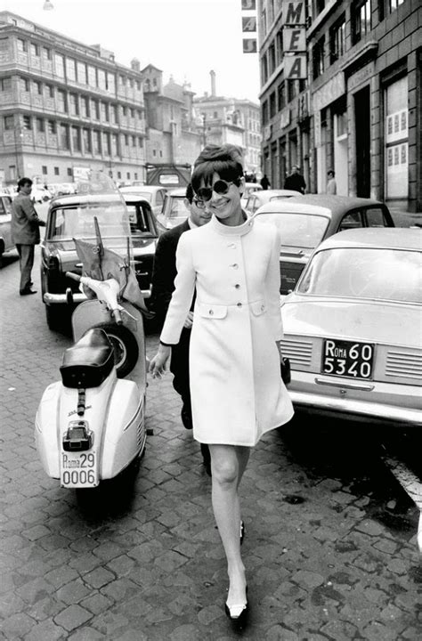 porelpiano: Audrey Hepburn + VESPA + Roma